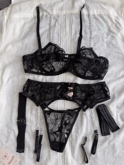 Lingerie Set Dark Fantasy by Muuah Lingerie — pre-loved on Thrifted.mt