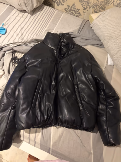 Black Zara Faux Leather Puffer by Zara — pre-loved on Thrifted.mt
