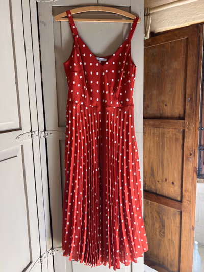 Rust coloured Polka Dot Pleated Dress by Next — pre-loved on Thrifted.mt