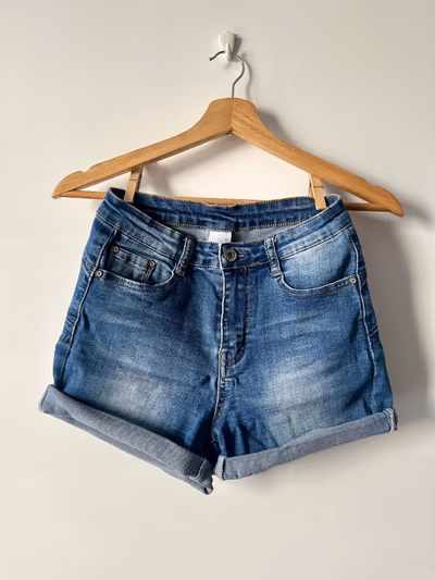 Blue denim shorts — pre-loved on Thrifted.mt
