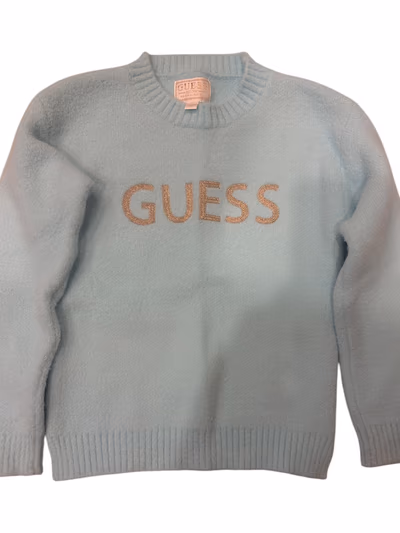 Guess trousers and sweater — pre-loved on Thrifted.mt