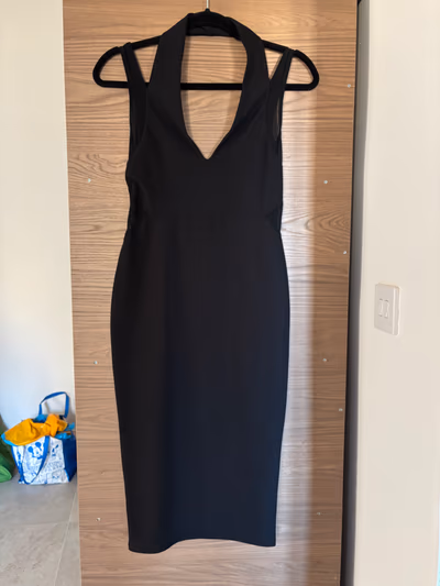 black halter neck midi dress — pre-loved on Thrifted.mt