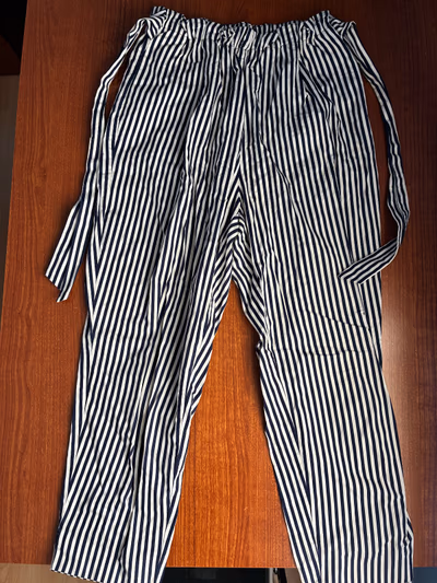 Striped high-waisted cotton trousers by Zara — pre-loved on Thrifted.mt