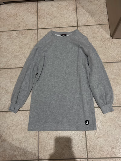 Grey Long Sleeve Sweatshirt Dress by Don't Call Me Jennyfer — pre-loved on Thrifted.mt