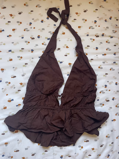 Shein top — pre-loved on Thrifted.mt
