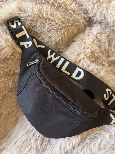 Marsupio by Jennyfer — pre-loved on Thrifted.mt