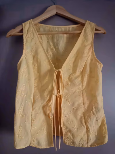 Yellow embroidered lace-up top by SHEIN — pre-loved on Thrifted.mt