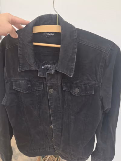 SANTA CRUZ GUADALUPE JACKET VINTAGE BLACK by Santa Cruz — pre-loved on Thrifted.mt