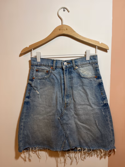 Zara Woman Denim Mini Skirt by Zara — pre-loved on Thrifted.mt