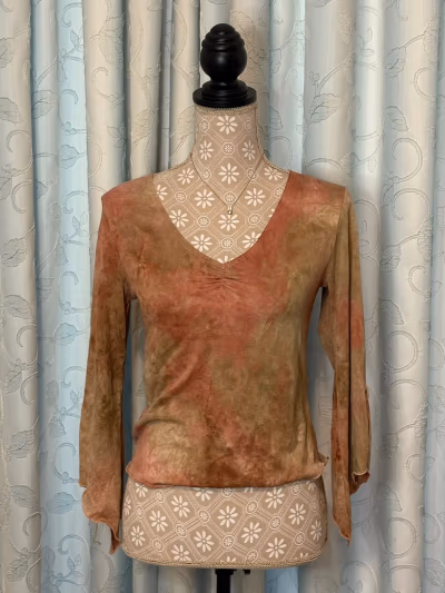 Obe Top Y2K by Obe — pre-loved on Thrifted.mt
