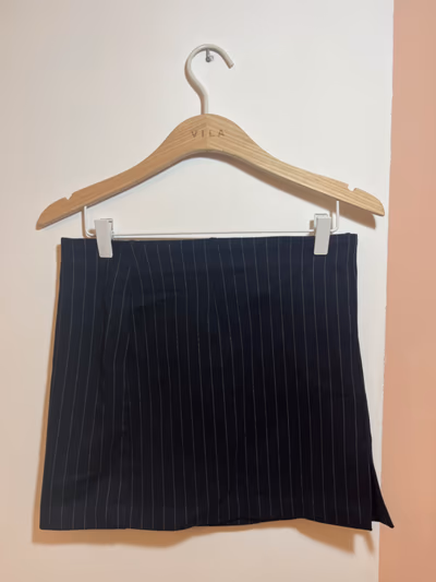 Stradivarius Pinstripe Mini Skirt by Stradivarius — pre-loved on Thrifted.mt