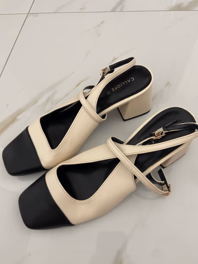 Shoes by Calliope — pre-loved on Thrifted.mt
