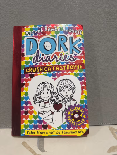 Dork Diaries Crush Catastrophe — pre-loved on Thrifted.mt