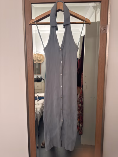 Ribbed midi button dress by Zara — pre-loved on Thrifted.mt