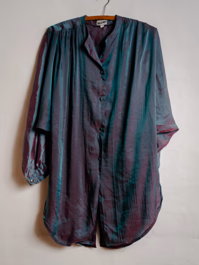 VINTAGE 80s Iridescent Button Down Tunic by New Wave — pre-loved on Thrifted.mt