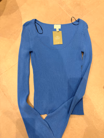 H&M Ribbed Long Sleeve Top by H&M — pre-loved on Thrifted.mt