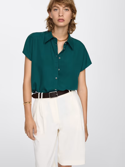 Dark green short sleeve shirt by Mango — pre-loved on Thrifted.mt