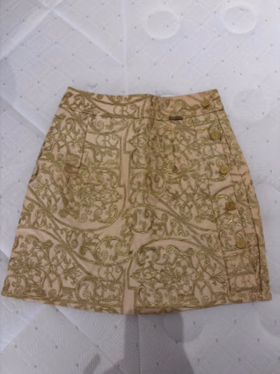 Gonna ricamata Charles & Ron Gold by Charles & Ron — pre-loved on Thrifted.mt