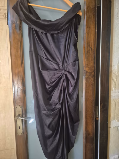 Ruched One-Shoulder Satin Party Dress — pre-loved on Thrifted.mt