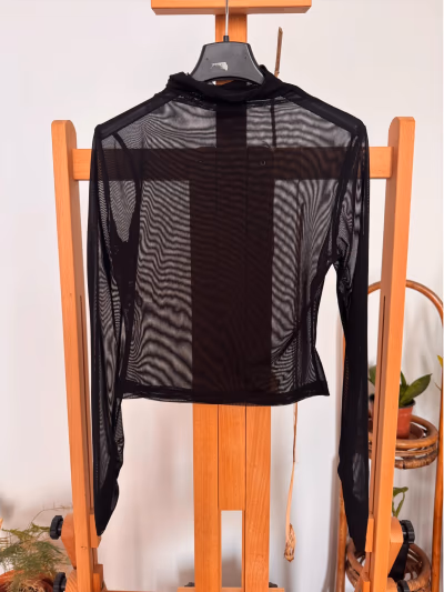 Black mesh long sleeve top — pre-loved on Thrifted.mt