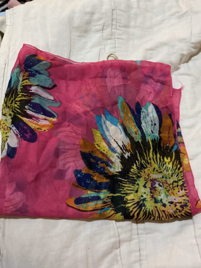 Floral Print Silk Feel Beach Coverup — pre-loved on Thrifted.mt