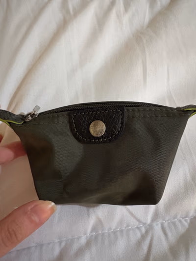 Mini Olive Green Pouch — pre-loved on Thrifted.mt