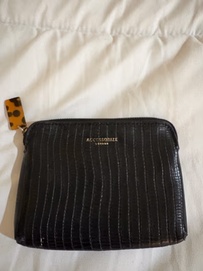 Accessorize Black Faux Croc Purse by Accessorize — pre-loved on Thrifted.mt