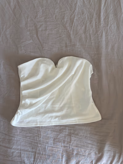 Chic White Strapless Top by Shein — pre-loved on Thrifted.mt