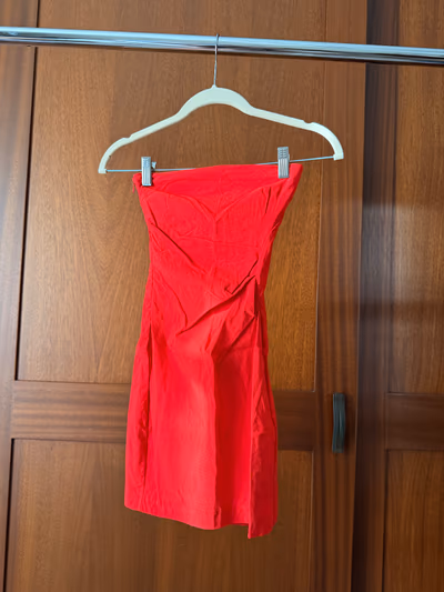 Bershka Red Dress — pre-loved on Thrifted.mt