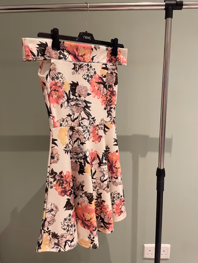 Floral Off-Shoulder Mini Dress by Boohoo — pre-loved on Thrifted.mt