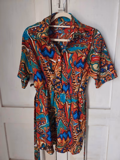 Vintage patterned belted short dress by Temu — pre-loved on Thrifted.mt