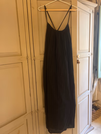 Black strappy maxi dress by Zara — pre-loved on Thrifted.mt