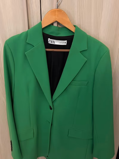 Vibrant Green Tailored Blazer by Zara — pre-loved on Thrifted.mt