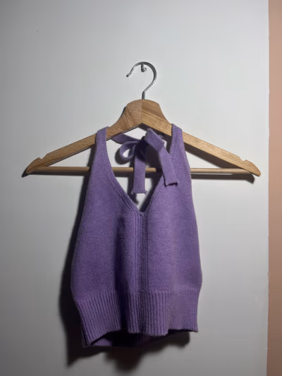 Knitted Purple Cropped Halter Neck Top — pre-loved on Thrifted.mt