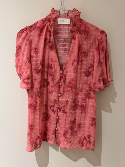 Blusa floral de Polin and Me by POLIN ET MOI — pre-loved on Thrifted.mt