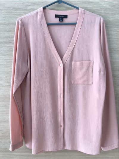 Light Pink Button Down Blouse — pre-loved on Thrifted.mt