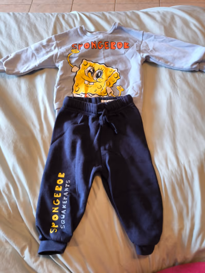 SpongeBob SquarePants baby sweatsuit by Lefties — pre-loved on Thrifted.mt