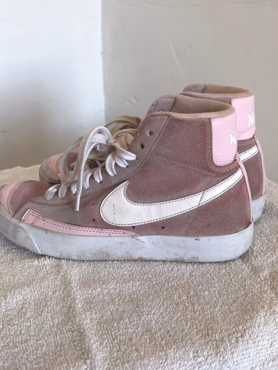 Nike Pink Suede High-Top Trainers by Nike — pre-loved on Thrifted.mt