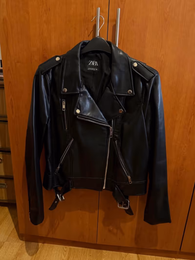 Zara black faux-leather biker jacket by Zara — pre-loved on Thrifted.mt