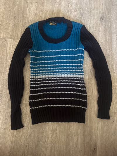 Striped Blue Black Knit Sweater — pre-loved on Thrifted.mt
