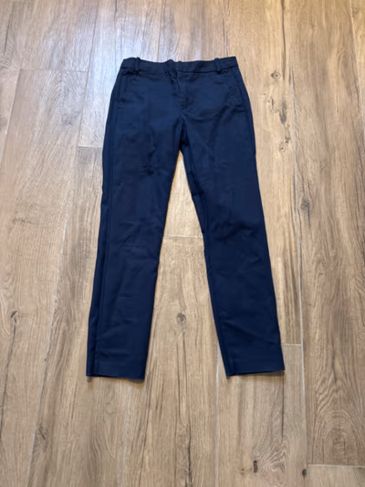 Tailored navy slim fit trousers by Zara — pre-loved on Thrifted.mt