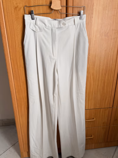Cream long palazzo pants by MUST HAVE — pre-loved on Thrifted.mt