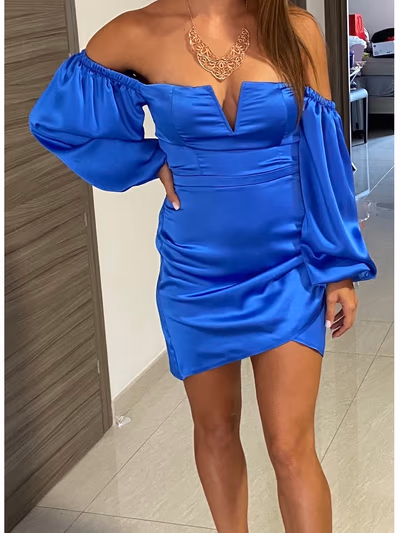 Minivestido azul con hombros al aire by Nina Covaci — pre-loved on Thrifted.mt