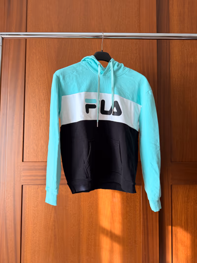 Fila Hoodie — pre-loved on Thrifted.mt