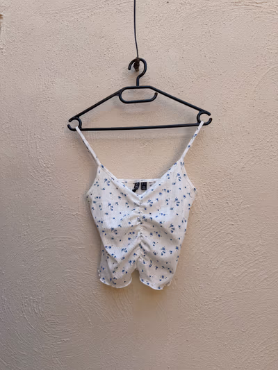 Pieces Floral Ruched Cami Top by Pieces — pre-loved on Thrifted.mt
