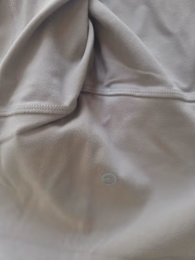 Leggings da palestra Glowmode a vita alta, modello Feather Fit, color tortora. by Glowmode — pre-loved on Thrifted.mt