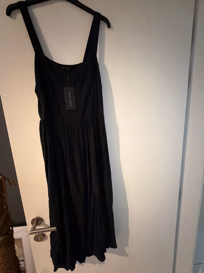 New Look by New Look — pre-loved on Thrifted.mt