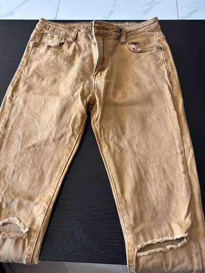 Denim jeans — pre-loved on Thrifted.mt