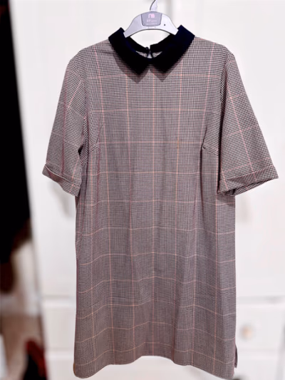 Checked Mini Dress with Collar by Kiabi — pre-loved on Thrifted.mt