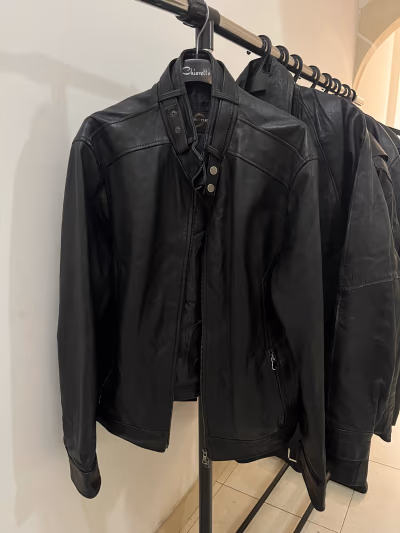 Sirmoney Black Leather Jacket — pre-loved on Thrifted.mt